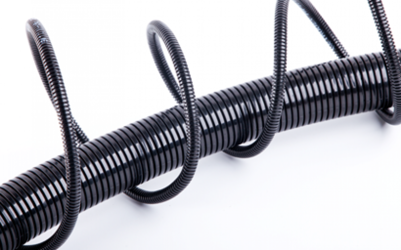 工業(yè)自動(dòng)化線(xiàn)纜防護升級方案：三款耐用型軟管應對磨損斷裂挑戰