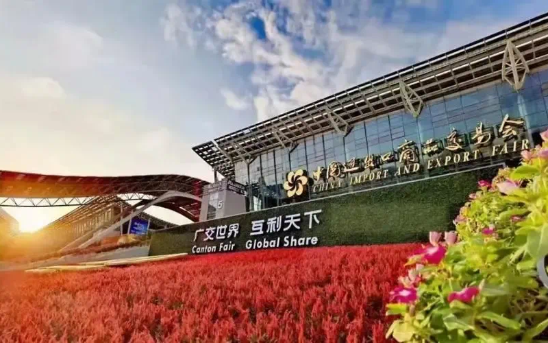 雷諾爾電氣閃耀第135屆廣交會(huì )，自主技術(shù)創(chuàng  )新引領(lǐng)行業(yè)未來(lái)