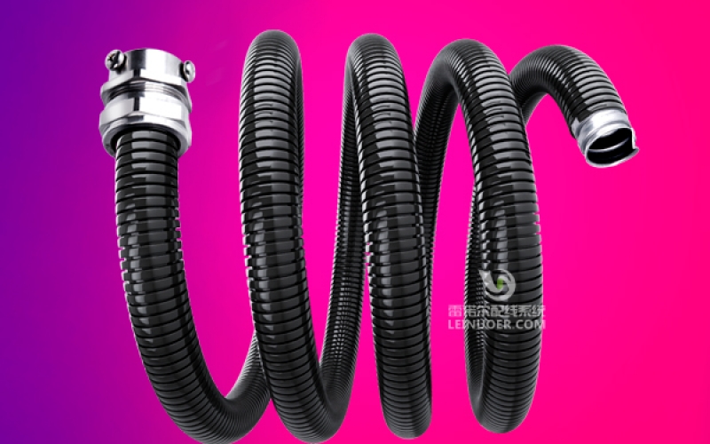 工業(yè)線纜保護(hù)必看！雷諾爾教你如何選對(duì)軟管與接頭